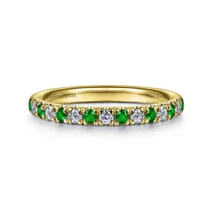 14K Yellow Gold 15 Stone Diamond and Emerald Anniversary Band
