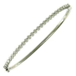 18K White Gold Diamond Clasped Bangle