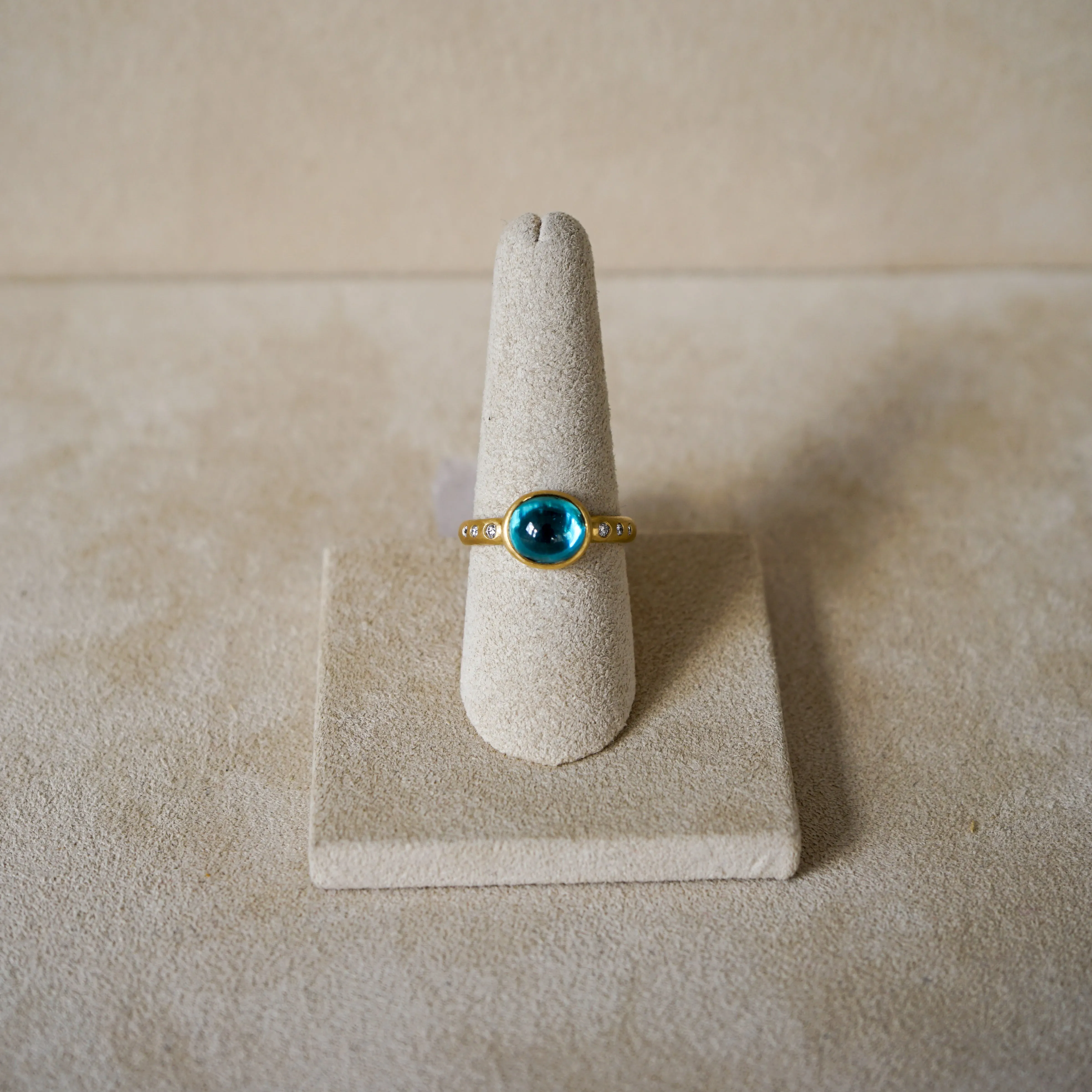 4.82 ct Cambodian Blue Zircon .09 ct Dia 18 kt Gold