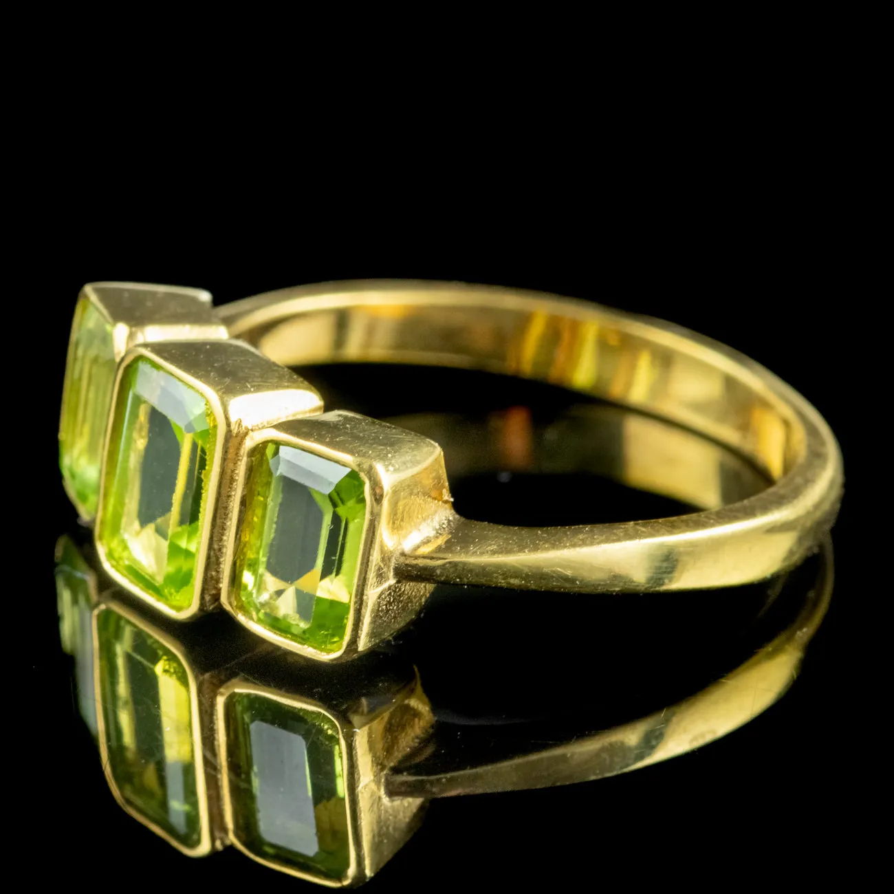 Art Deco Style Peridot Trilogy Ring 2.2ct Of Peridot