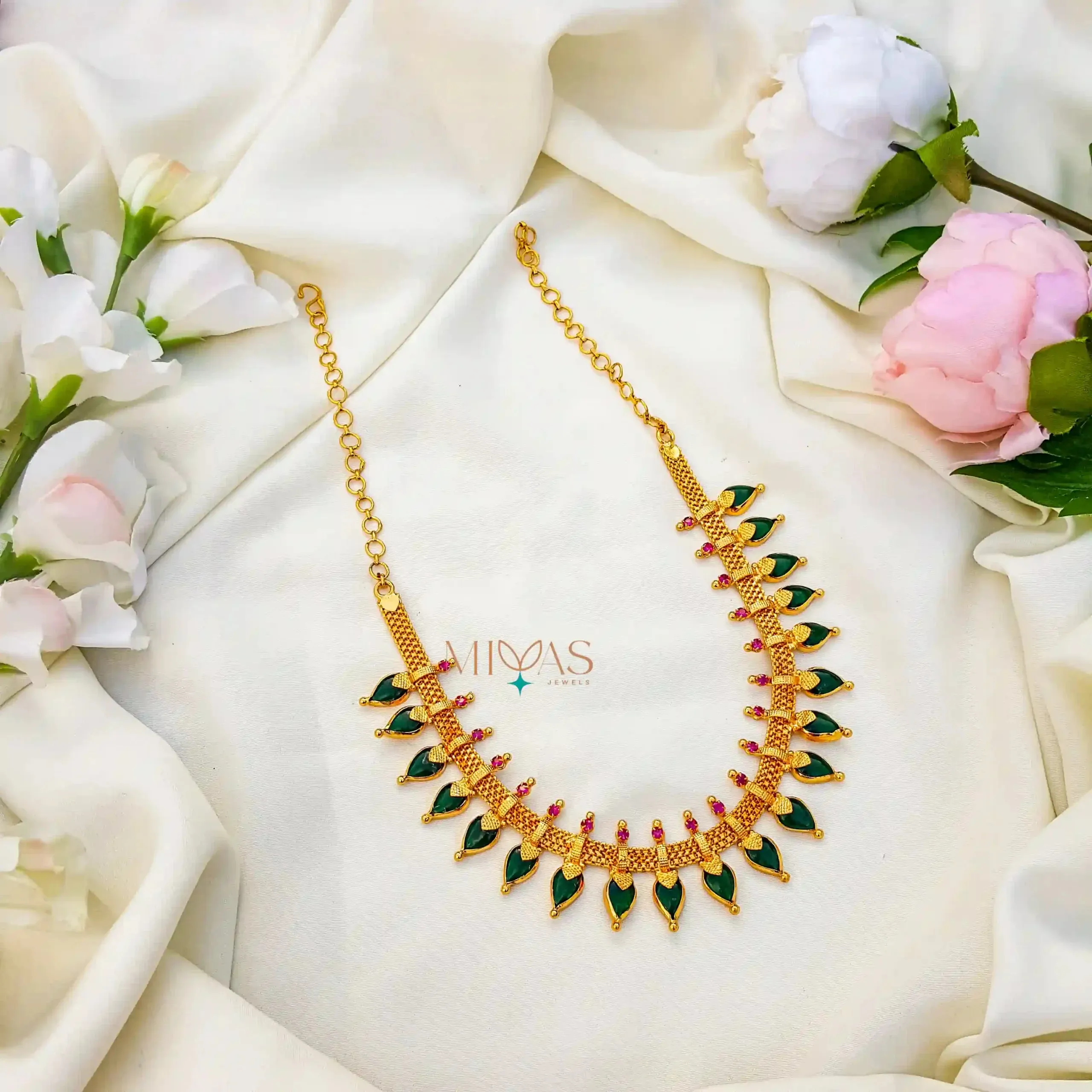 Attractive Kerala Style Palaka Necklace