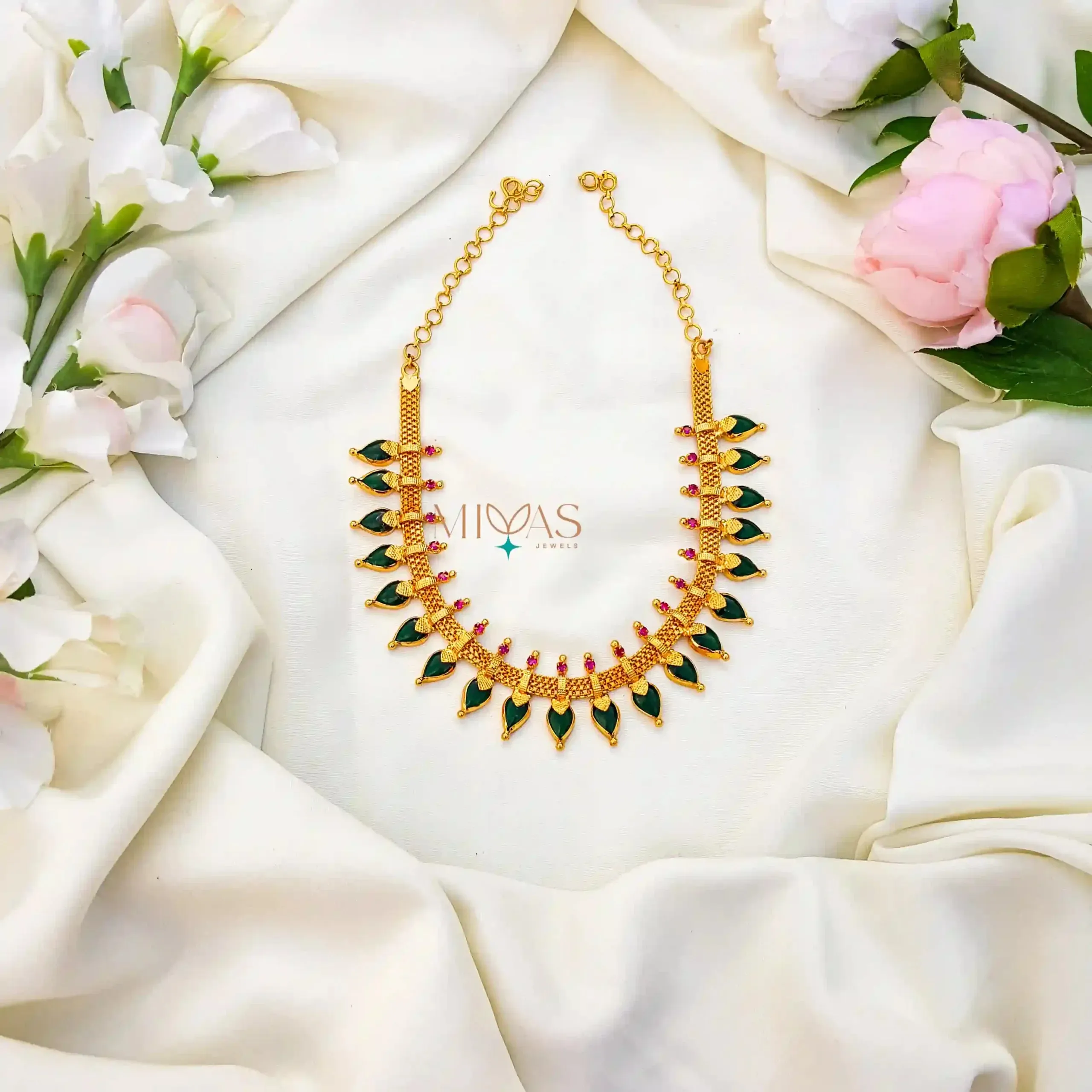 Attractive Kerala Style Palaka Necklace