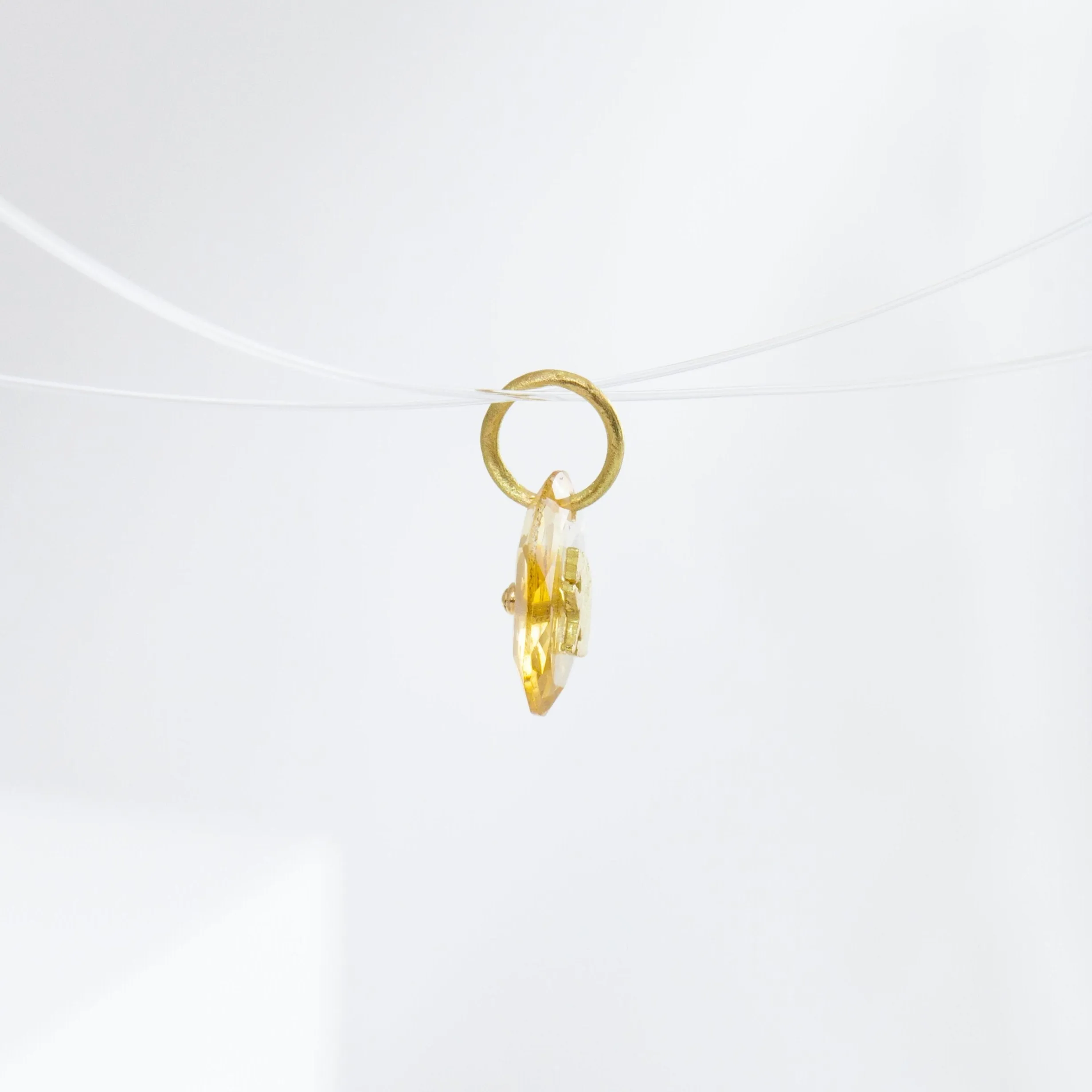 Cleaning cat citrine pendant