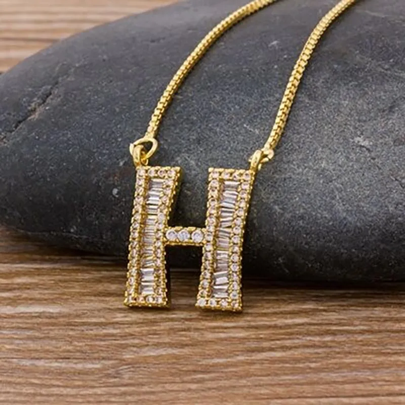Customized Zircon Filled A-Z Initial Letter Necklace