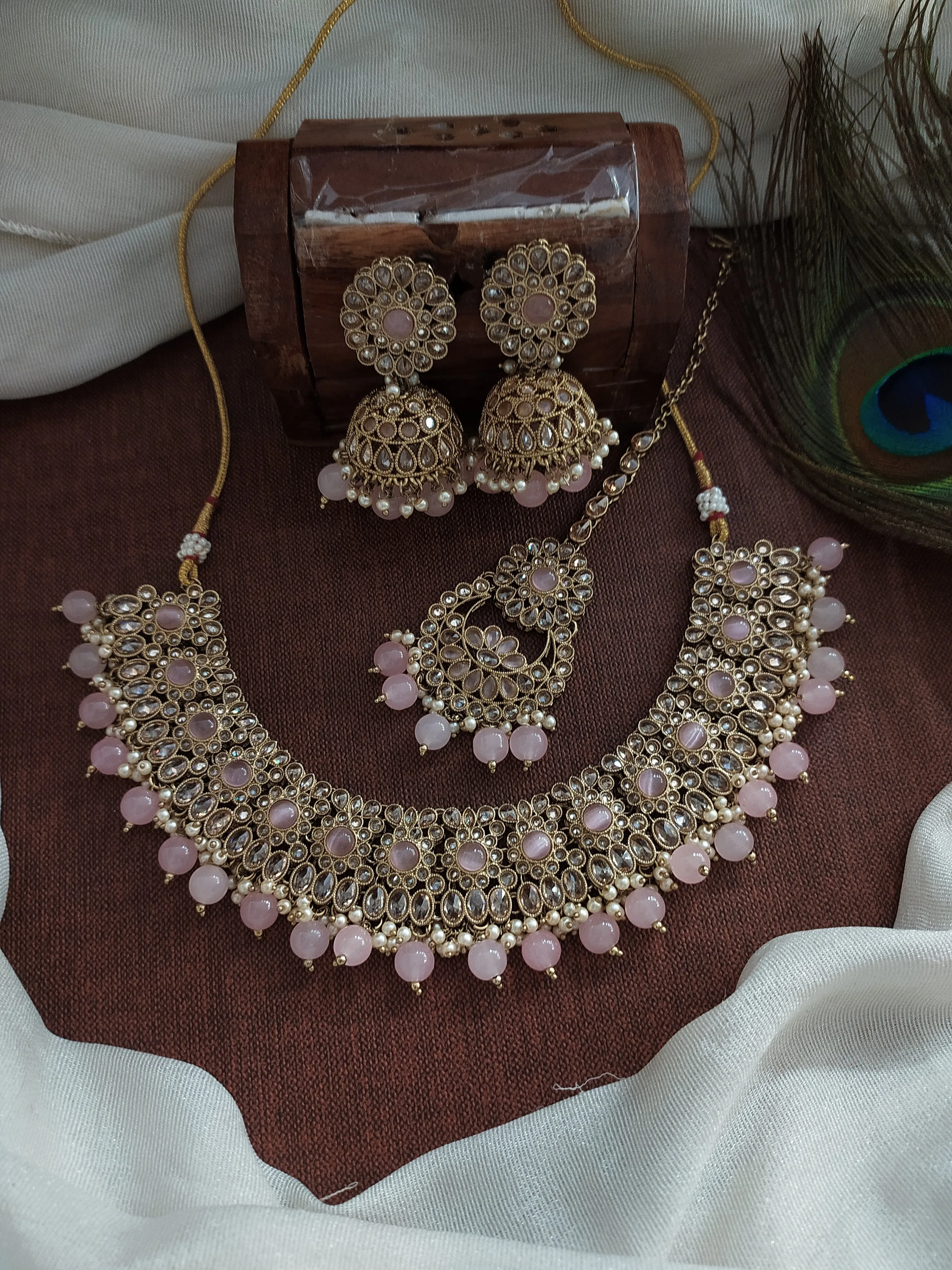 Elegant Mehandi Necklace Set with Beads and Pearl Drops