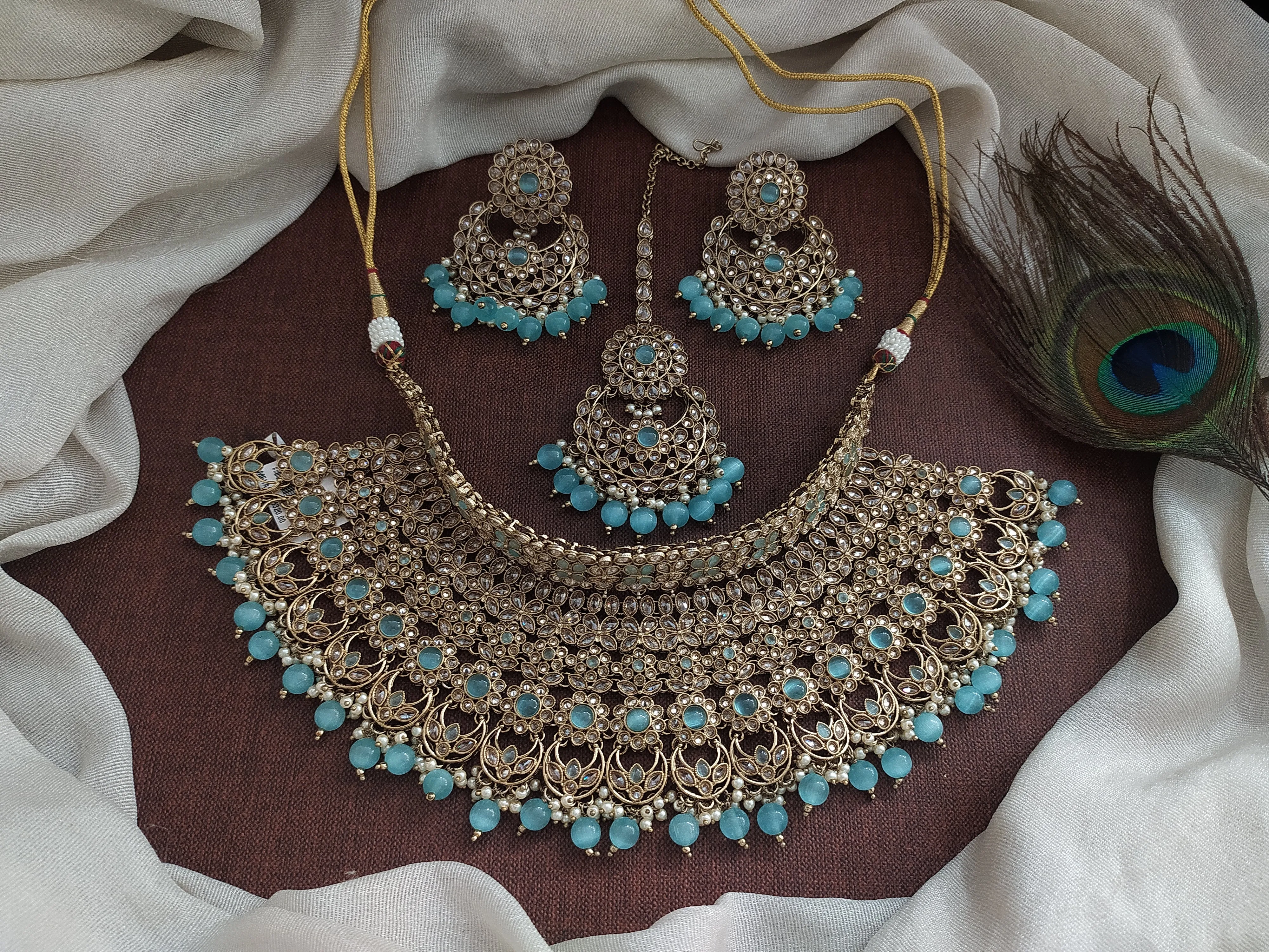 Embrace Cultural Grandeur With Heavy Design Multilayer Mehandi Choker Set
