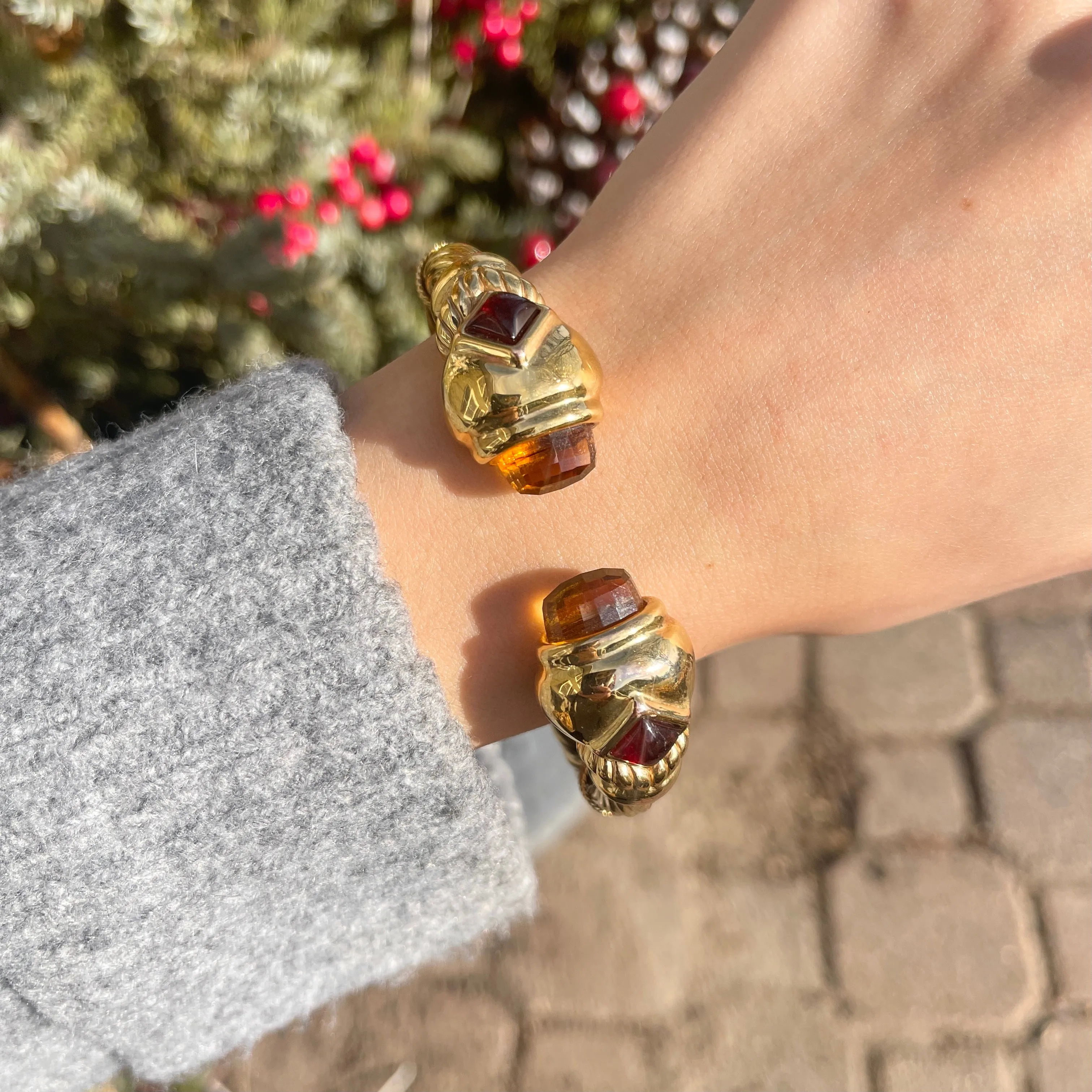 Estate 14KT Yellow Gold Checkerboad Citrine   Garnet Bangle Cuff Bracelet