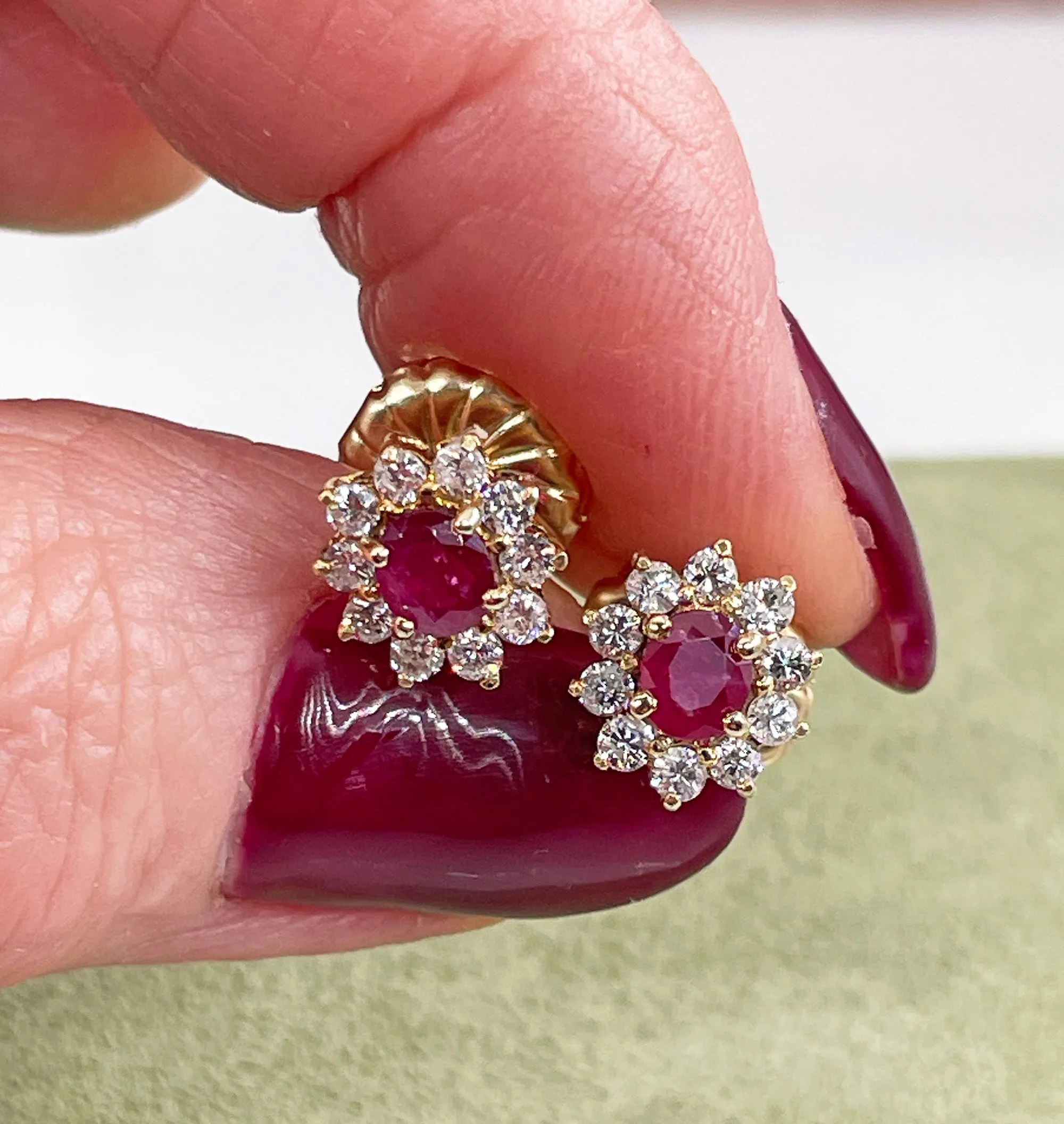 Estate Vintage 1.50ctw Oval Red RUBY & Diamonds 14K/18KYellow Gold Cluster Stud Post Earrings Ear Pendants