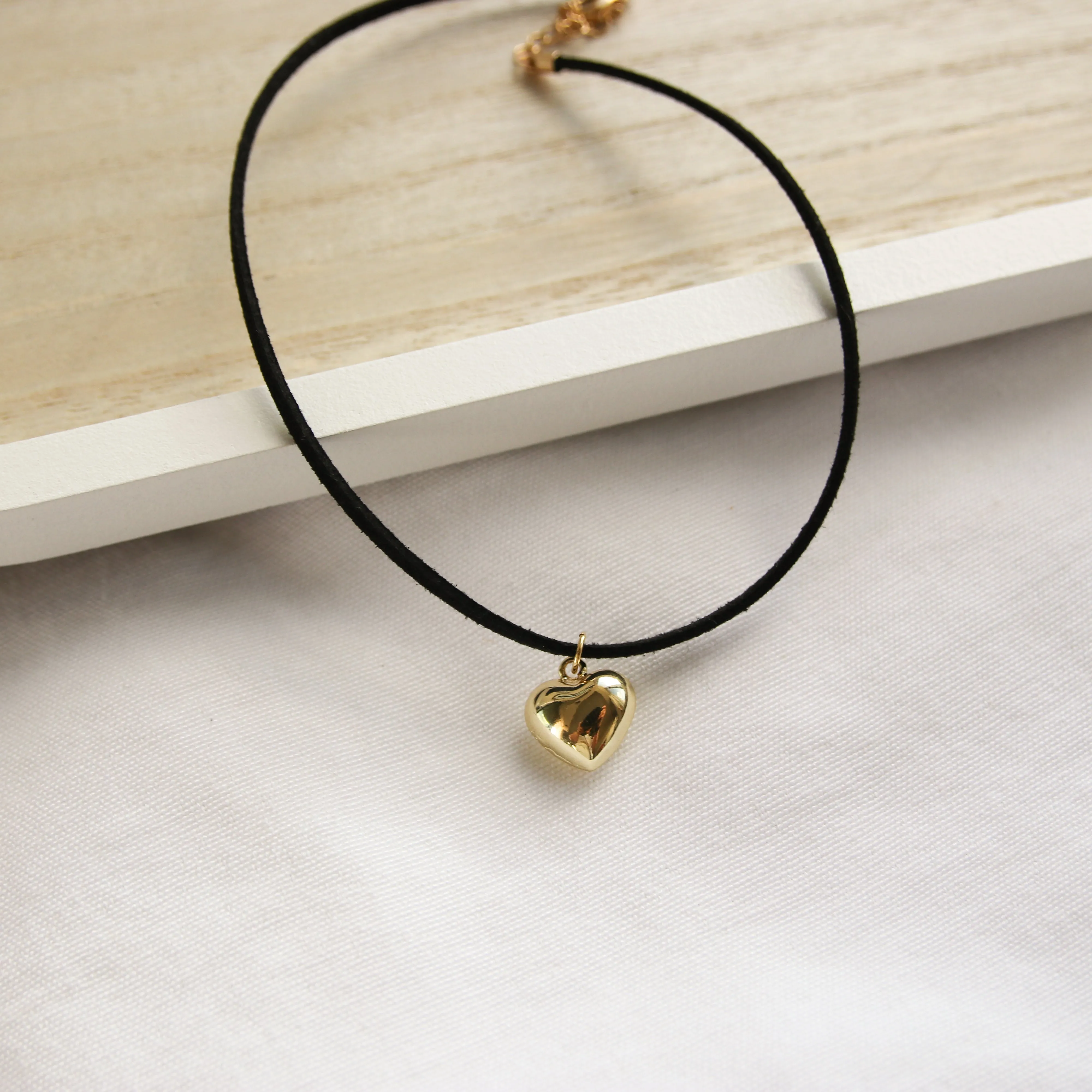 Heart Dainty Velvet Choker