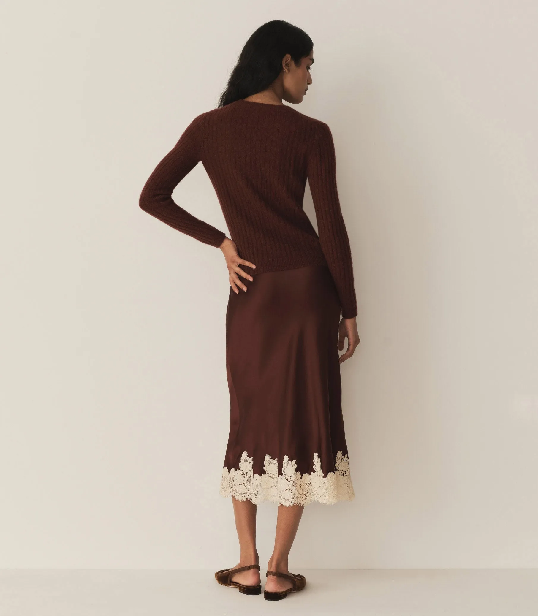 HYERES CASHMERE SWEATER -- DARK GARNET