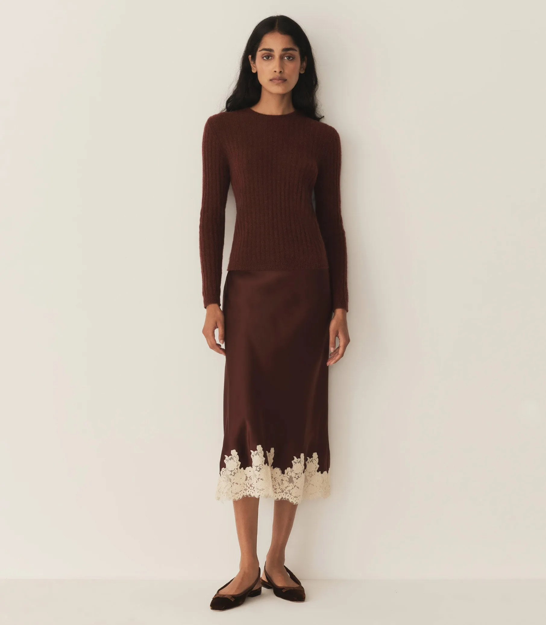 HYERES CASHMERE SWEATER -- DARK GARNET