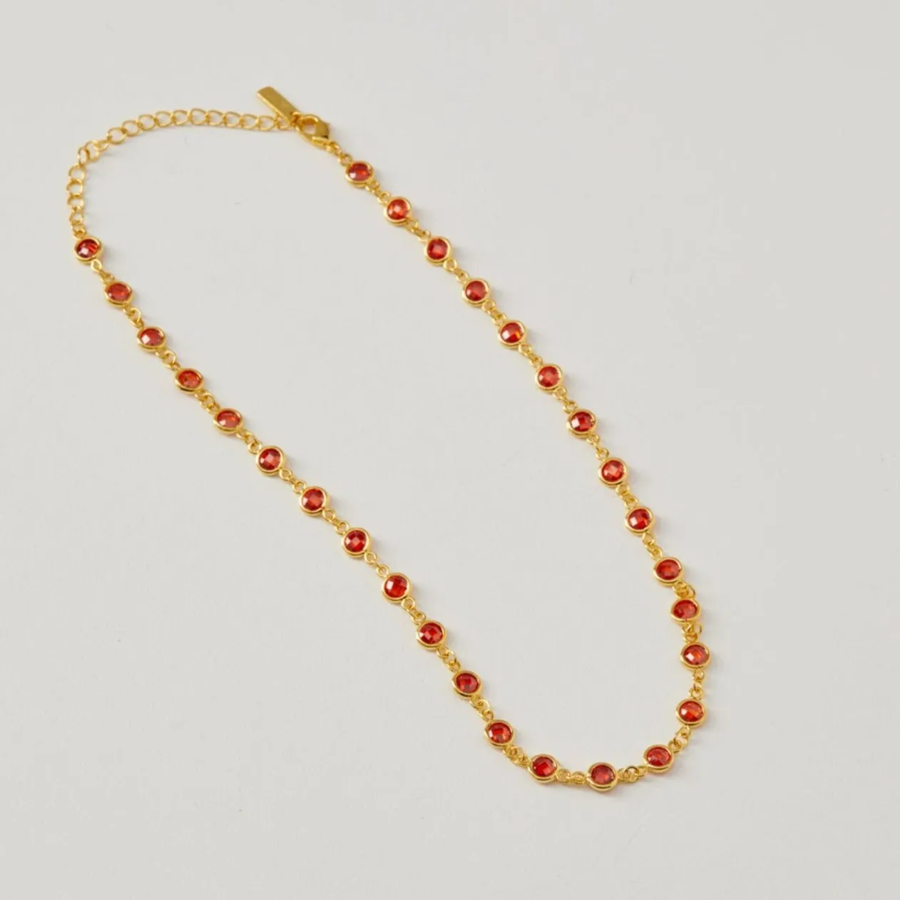 Lola Choker
