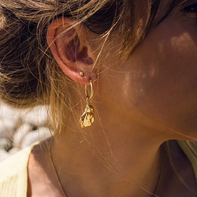 Medium molten coral rock Earring