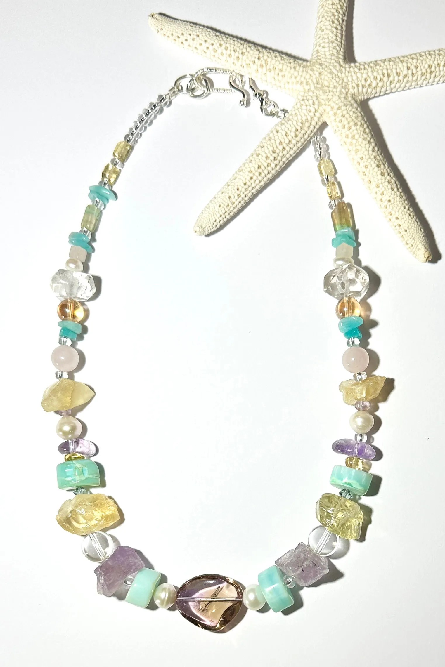 Necklace Crystal Dreaming Pale Sunrise