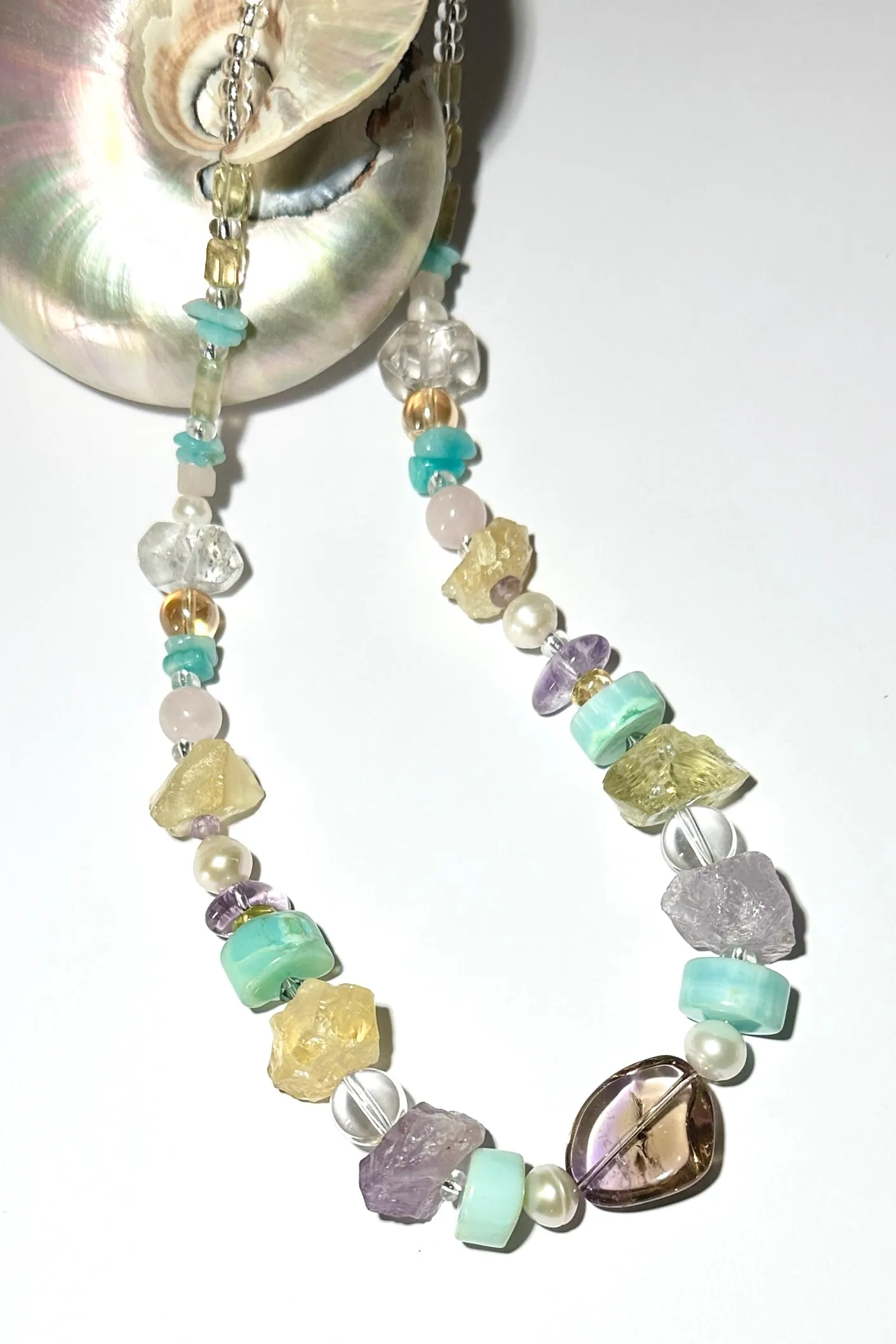 Necklace Crystal Dreaming Pale Sunrise