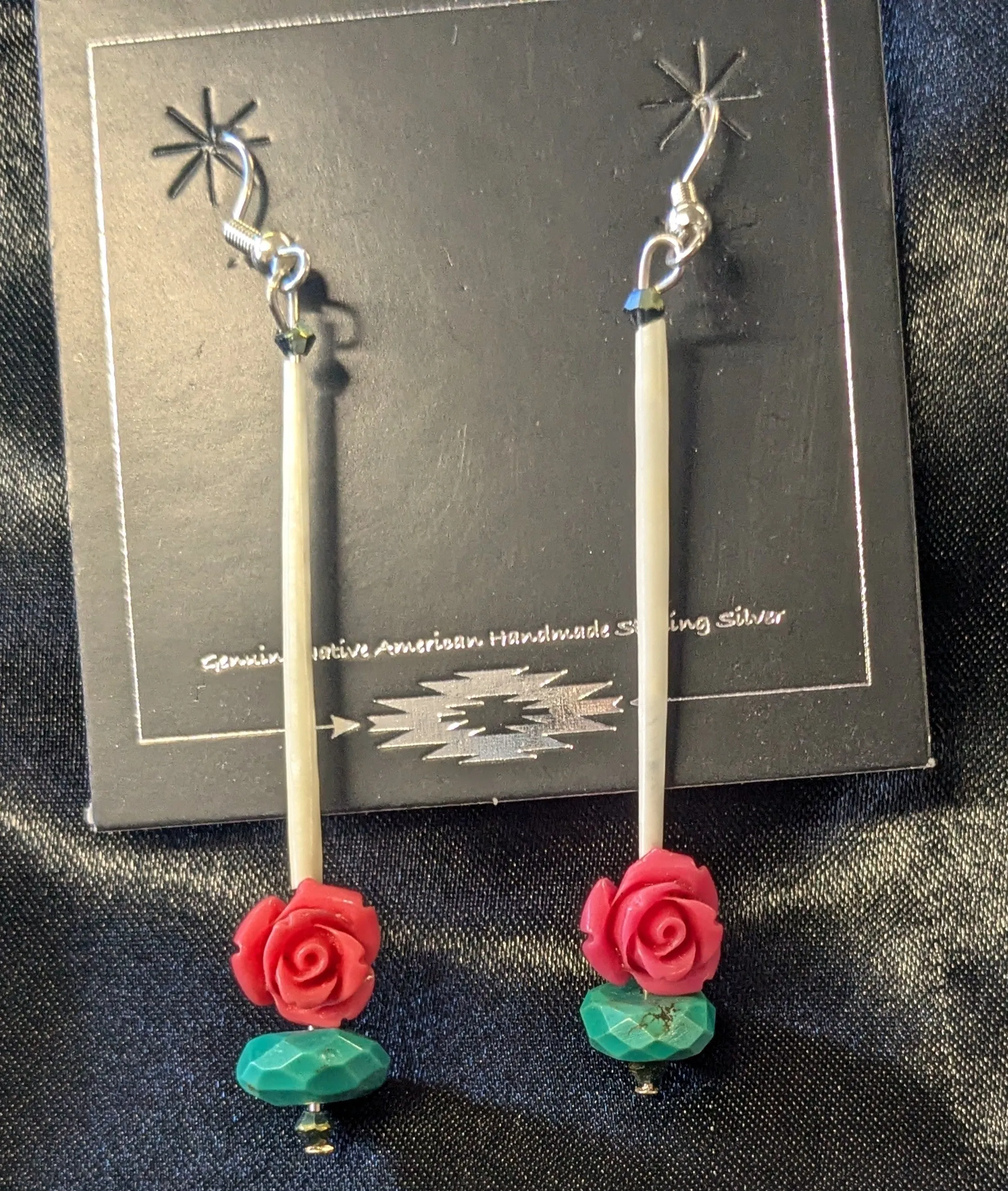Quill Dangle Earrings w/ Flower