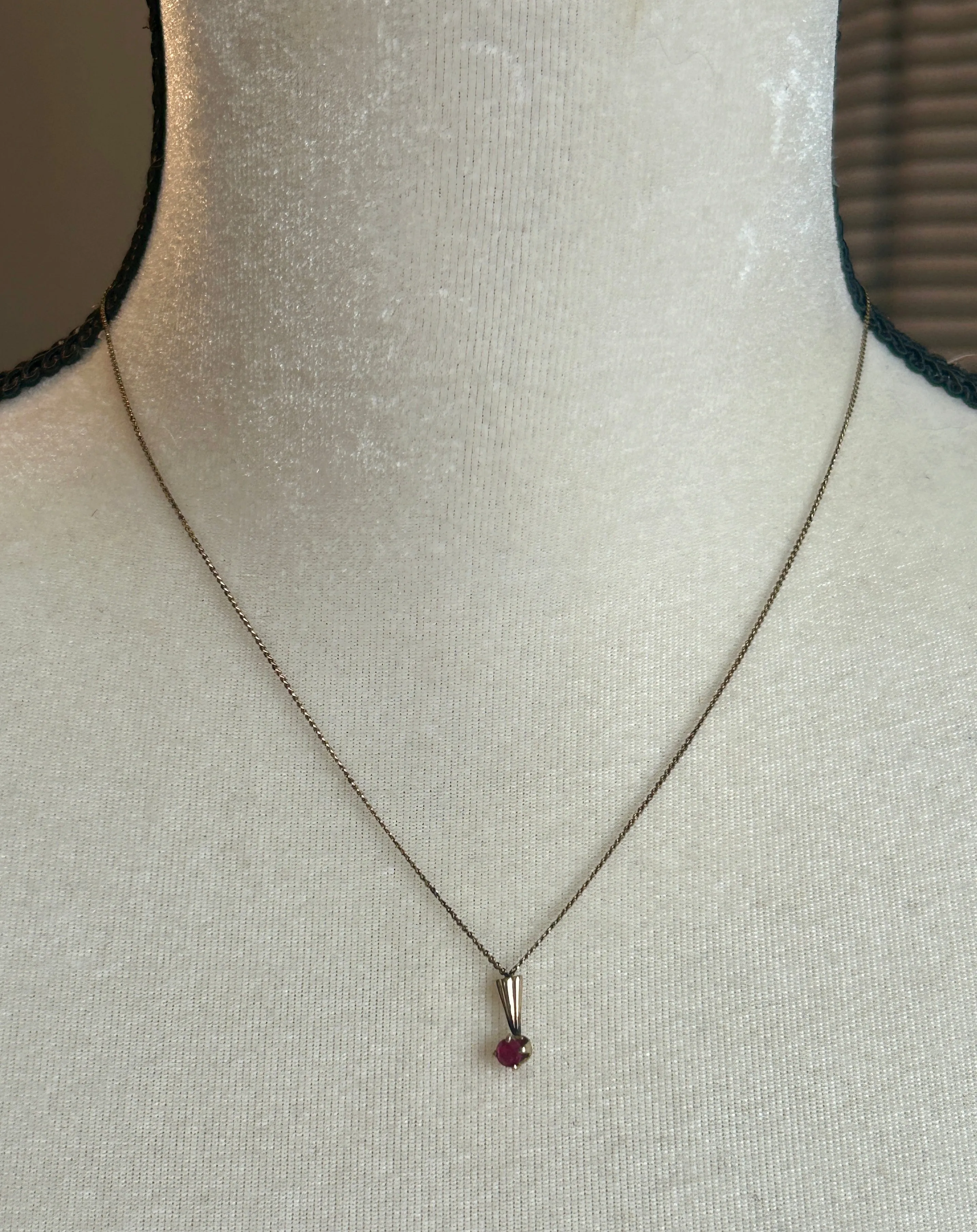 Vintage 14k Yellow Gold Filled Faux Ruby Pendant Chain Necklace