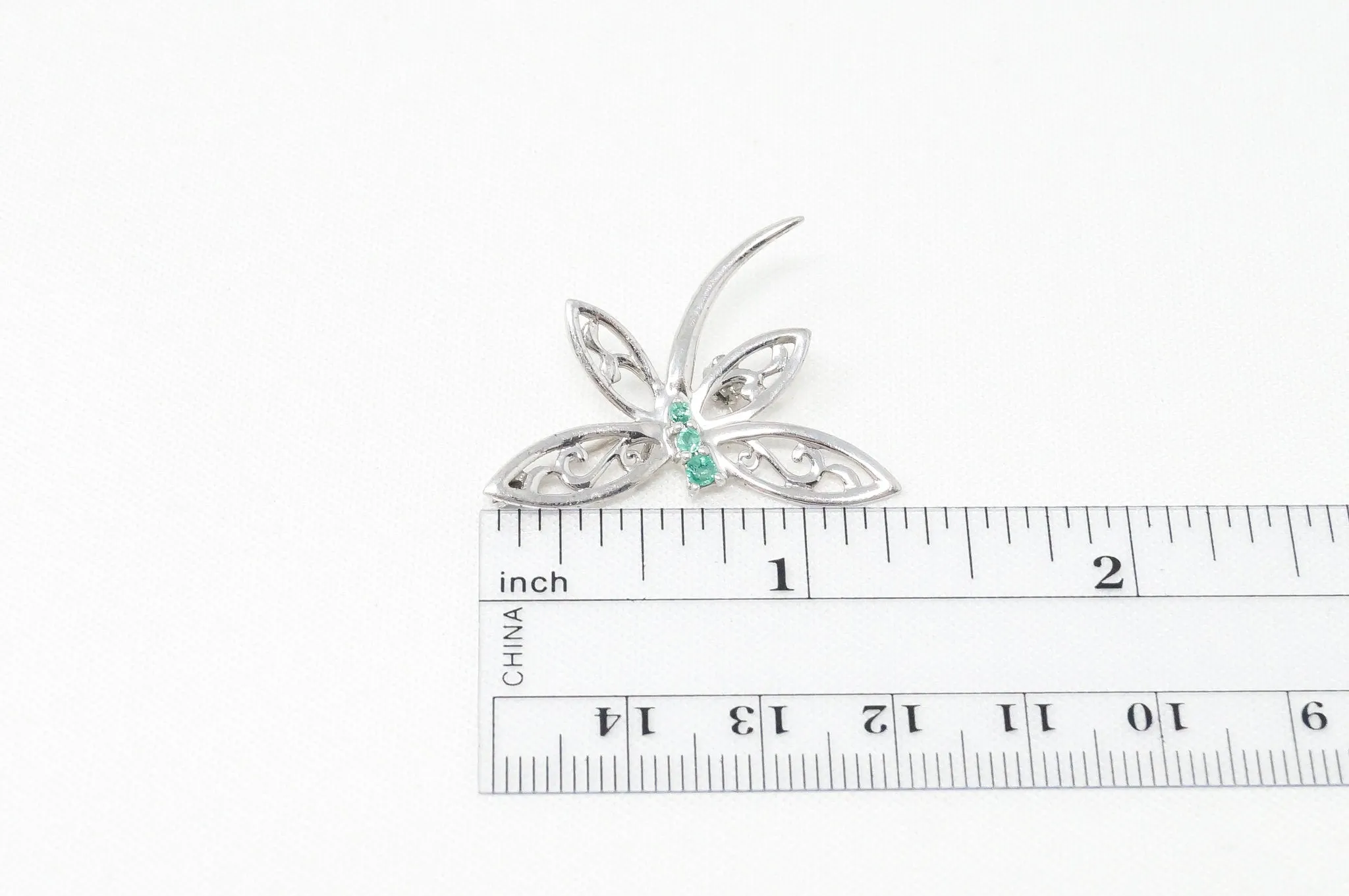 Vintage Emerald Dragonfly Sterling Silver Necklace Pendant
