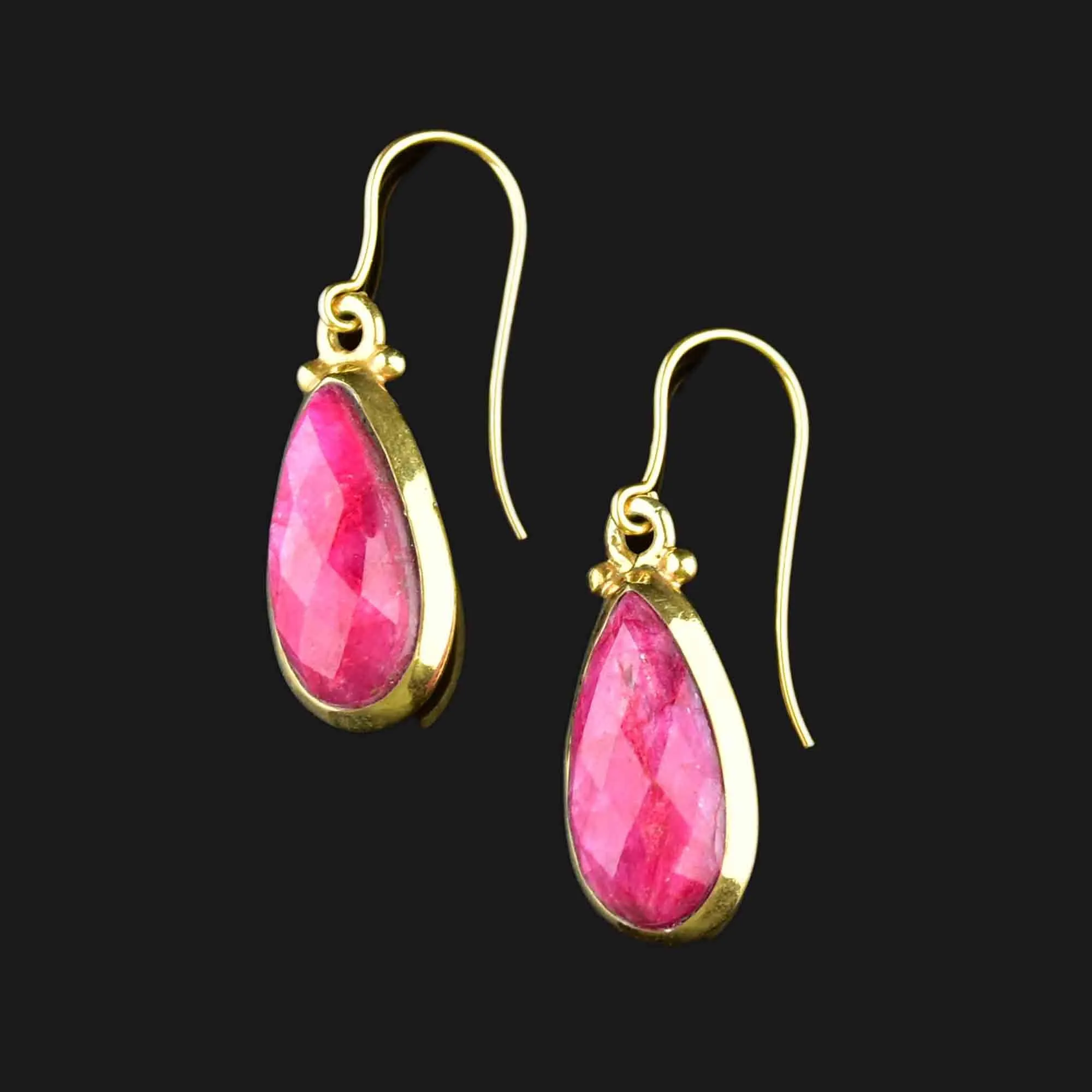 Vintage Gold Faceted Ruby Drop Earrings