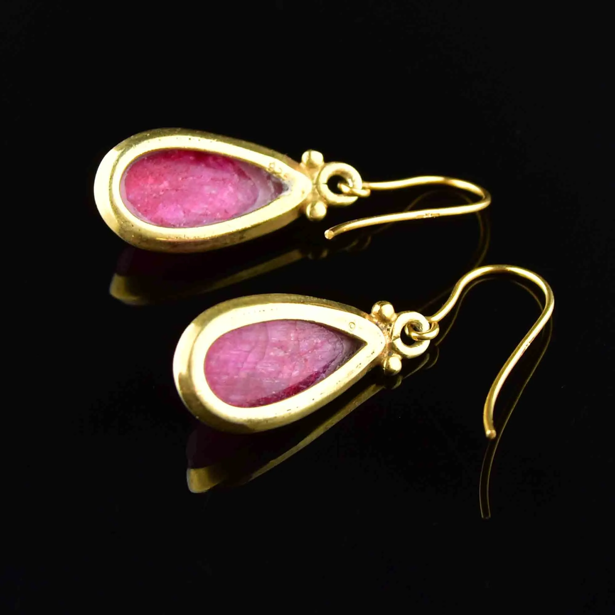 Vintage Gold Faceted Ruby Drop Earrings