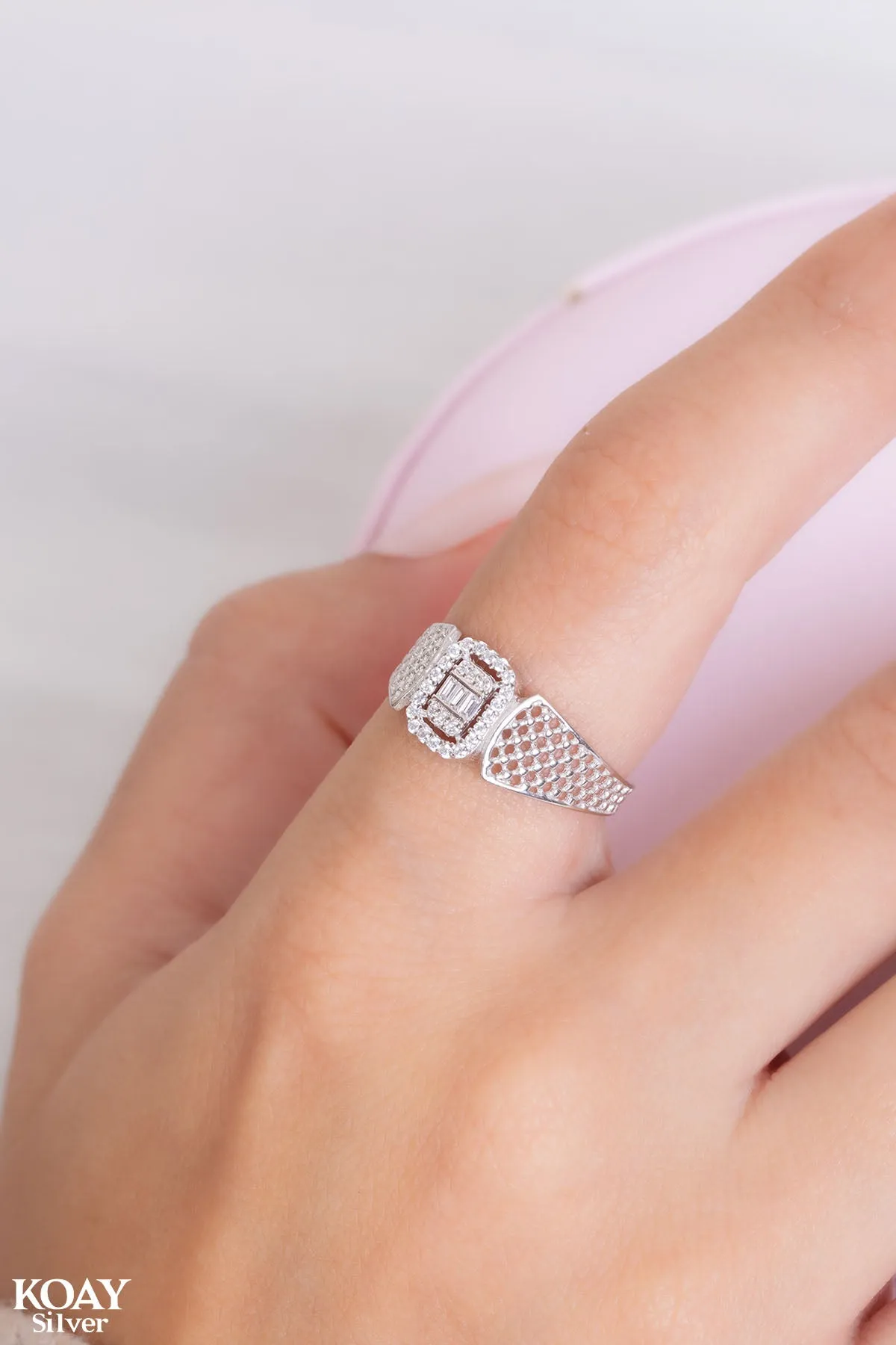 Zircon Ring (079-Square)